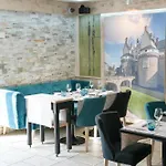Logis L'abreuvoir Hotel