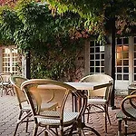 Logis L'abreuvoir Hotel 3*