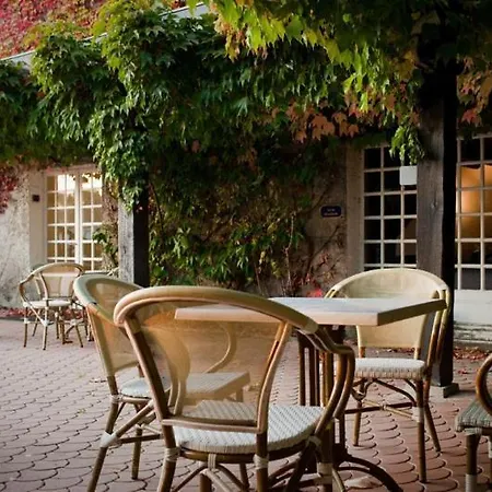 Hotel Logis L'abreuvoir