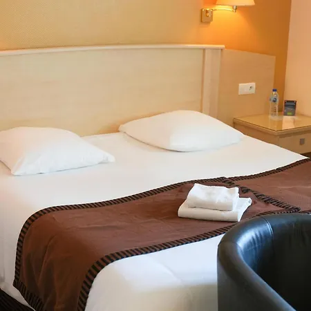 Hotel Logis L'abreuvoir