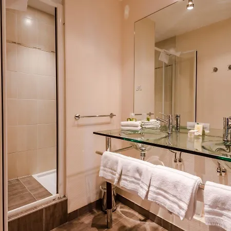 Logis L'abreuvoir Hotell Héric