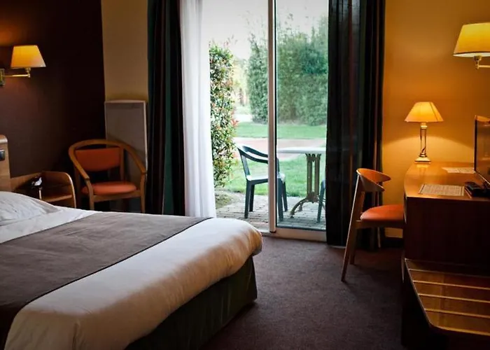 Hotel Logis L'abreuvoir Heric