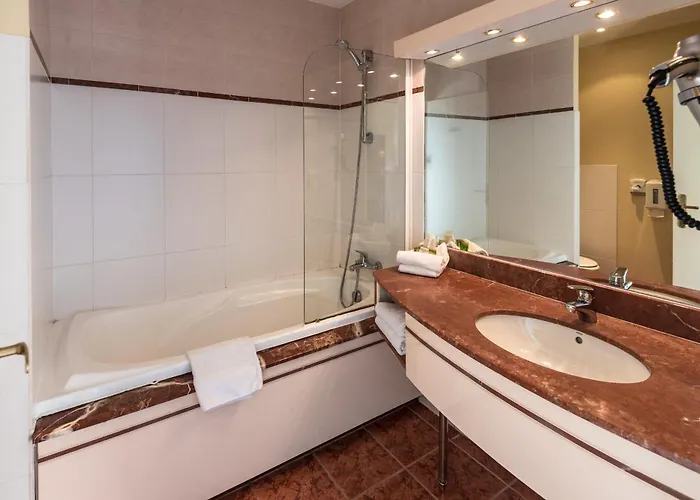 Logis L'abreuvoir 3*