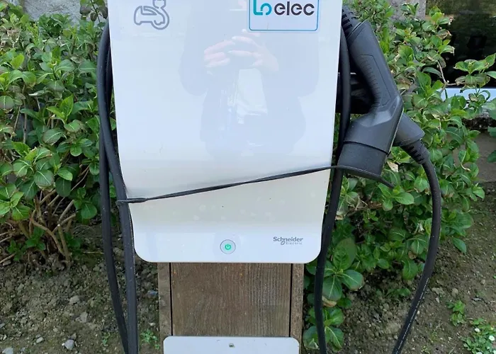 Hotel Logis L'abreuvoir