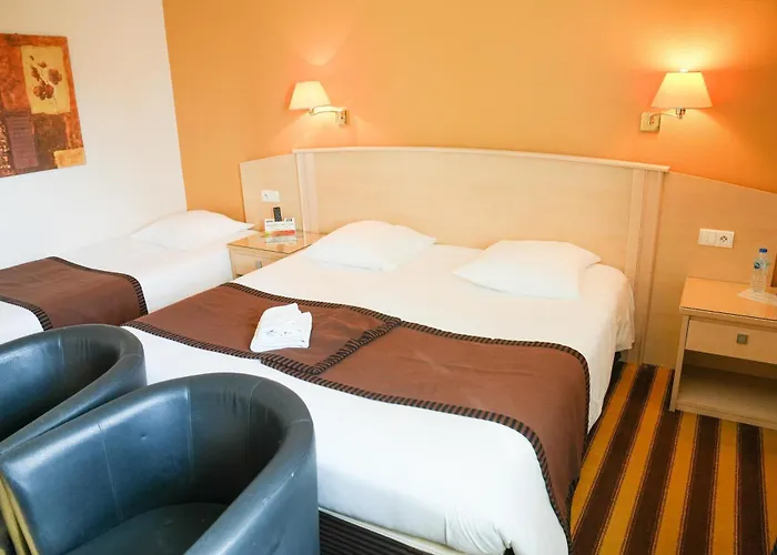 Logis L'abreuvoir 3*