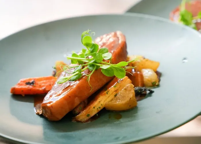 Hotel Logis L'abreuvoir 3*