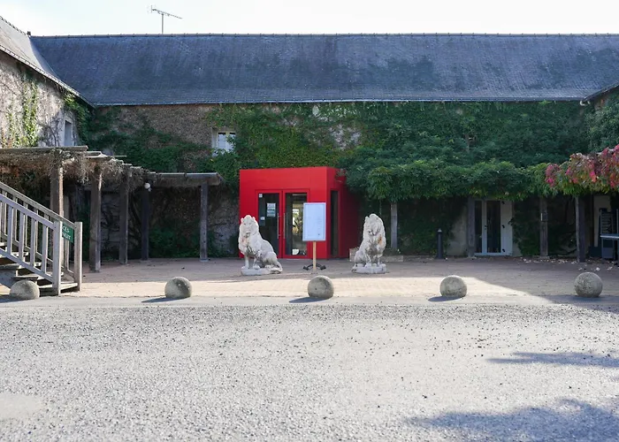 Hotel Logis L'abreuvoir 3*