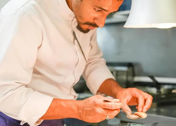 Logis L'abreuvoir Hotel