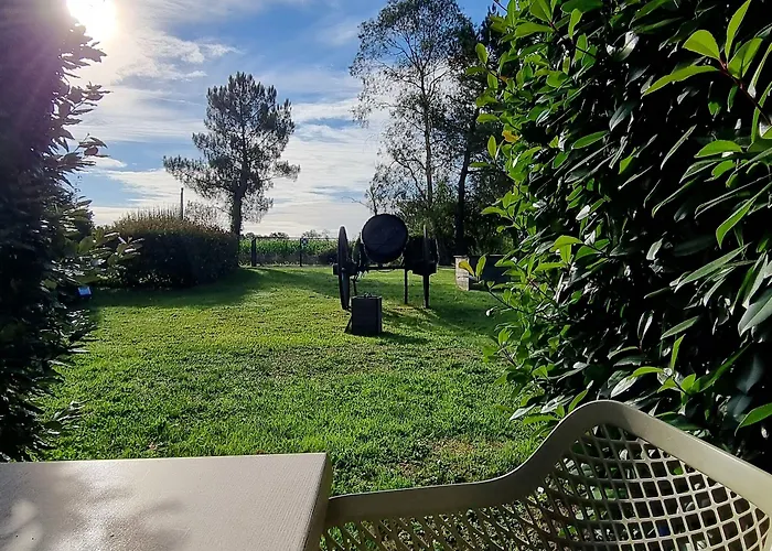 Hotel Logis L'abreuvoir 3*